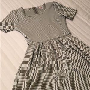 LuLaRoe Amelia Dress